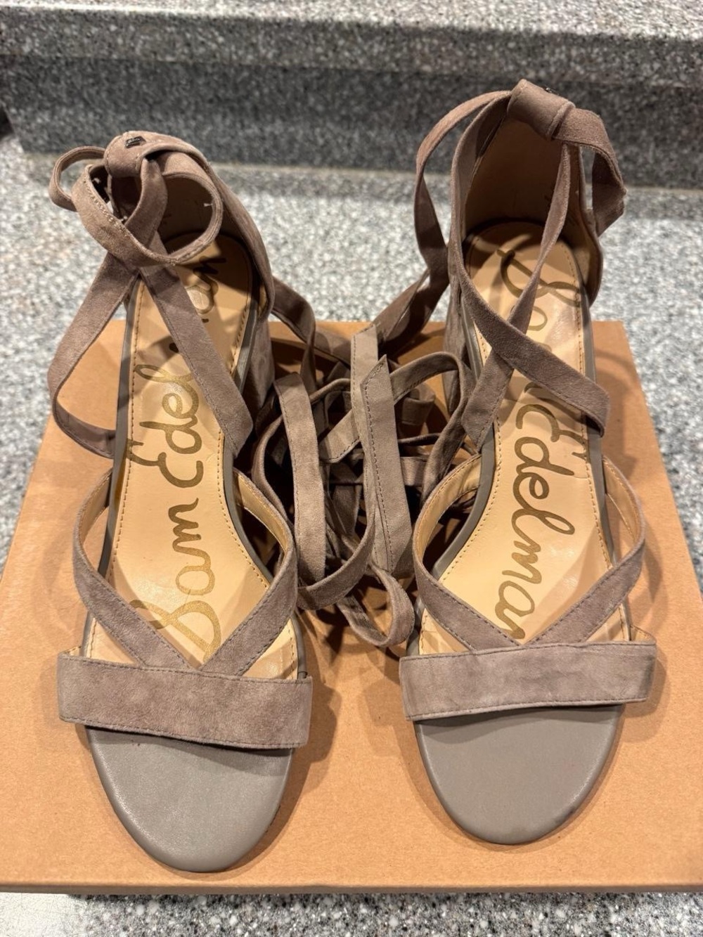 Sam Edelman Sheri taupe suede block heels- Size 10
